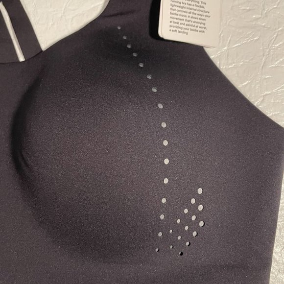 NEW Lululemon Air Support High Support Bra Size 34D Black Crisscross Back Straps - Picture 5 of 13